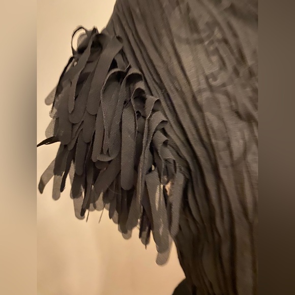 Party Blouse! - Picture 2 of 7